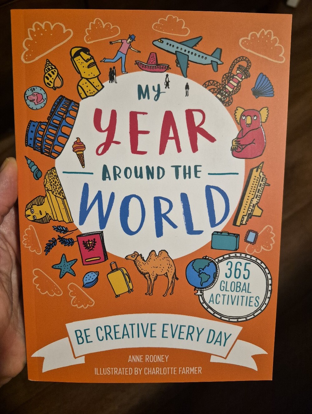 NEW My Year Around the World Be Creative Every Day Drawing/Writing Journal